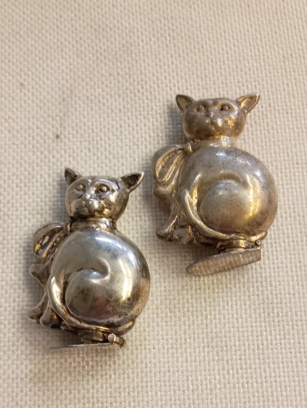 Sterling Antique Cat Salt And Pepper Shakers, Stamped: Portugal, 1 By 2 Inches